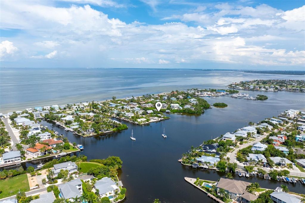 511 SOUTH DRIVE, ANNA MARIA, FL 34216 — photo 3