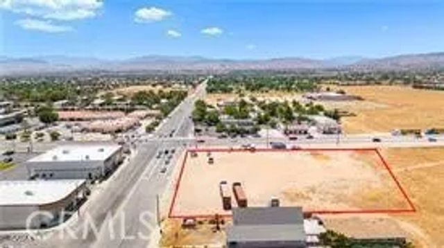 30 E Palmdale Boulevard, Palmdale, CA 93550