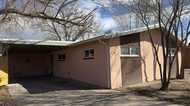 708 Caine Street, Socorro, NM 87801