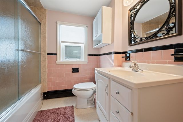 656 Bolton Street, Marlborough, MA 01752