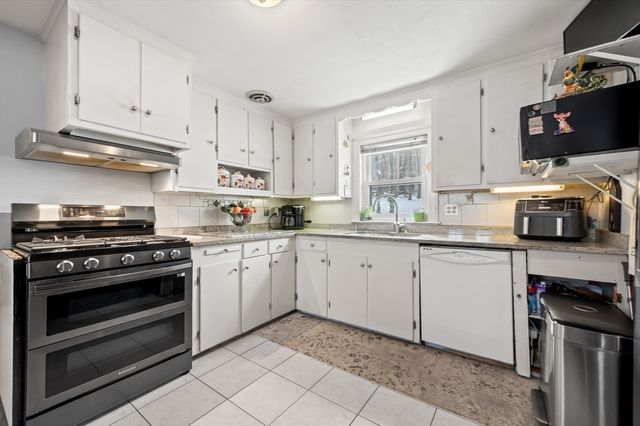 656 Bolton Street, Marlborough, MA 01752