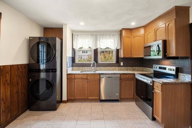 28 Churchhill Ave 2, Arlington, MA 02476