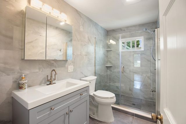 28 Churchhill Ave 2, Arlington, MA 02476