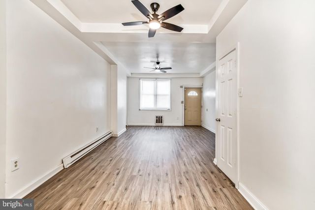 3105 N HUTCHINSON ST, Philadelphia, PA 19133