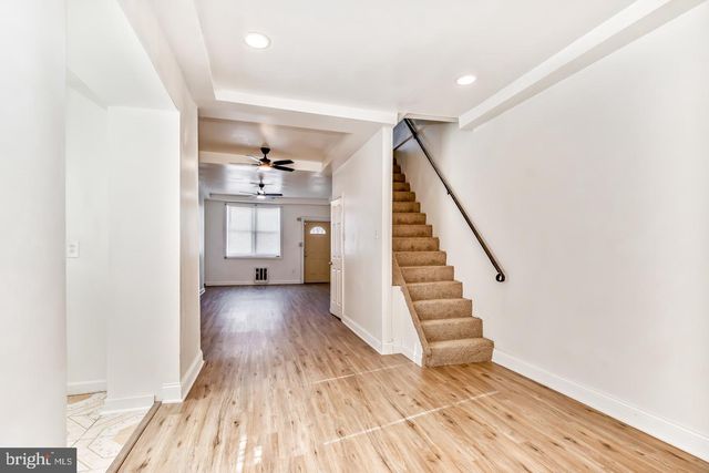 3105 N HUTCHINSON ST, Philadelphia, PA 19133