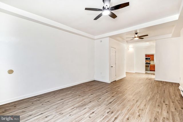 3105 N HUTCHINSON ST, Philadelphia, PA 19133