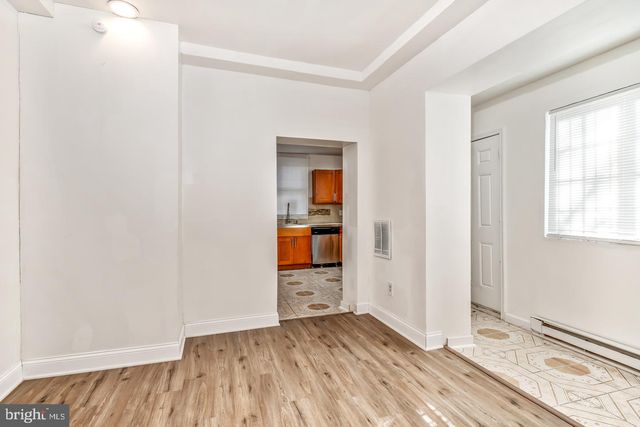 3105 N HUTCHINSON ST, Philadelphia, PA 19133