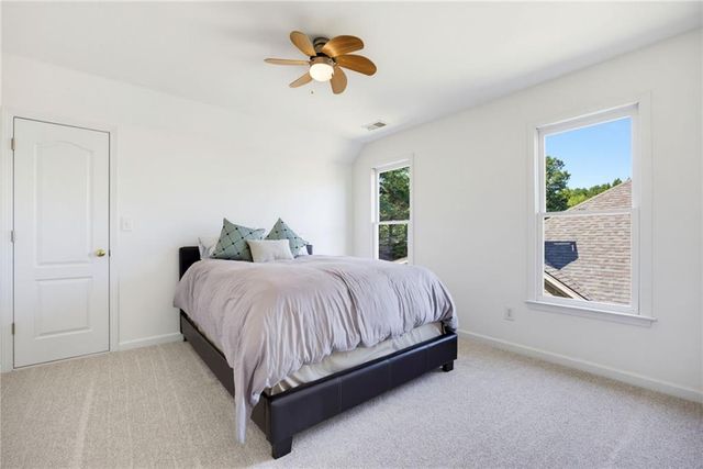 120 Fairway View Crossing, Acworth, GA 30101