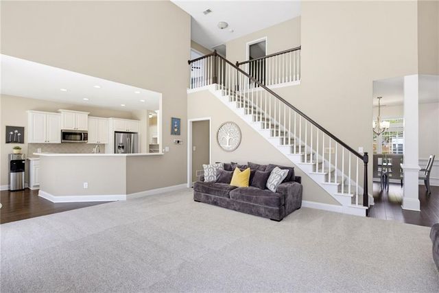 120 Fairway View Crossing, Acworth, GA 30101