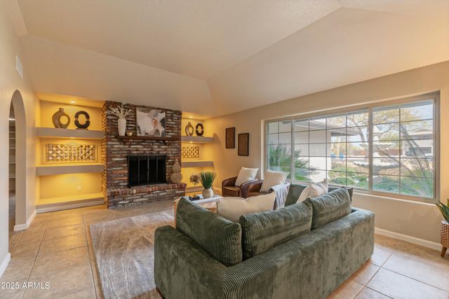 5911 E PEAK VIEW Road, Cave Creek, AZ 85331