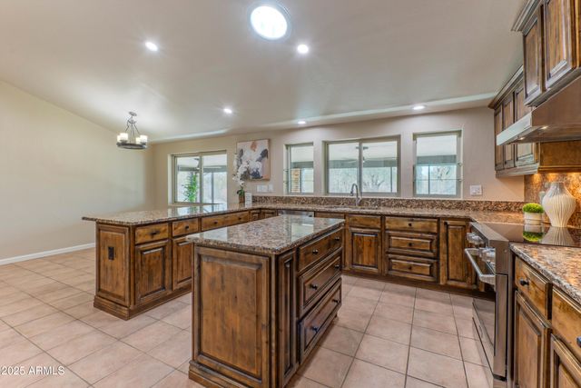 5911 E PEAK VIEW Road, Cave Creek, AZ 85331