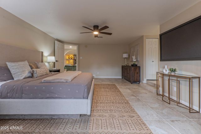 5911 E PEAK VIEW Road, Cave Creek, AZ 85331