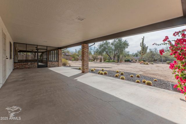 5911 E PEAK VIEW Road, Cave Creek, AZ 85331