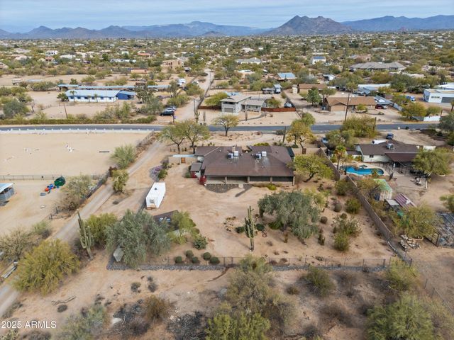 5911 E PEAK VIEW Road, Cave Creek, AZ 85331