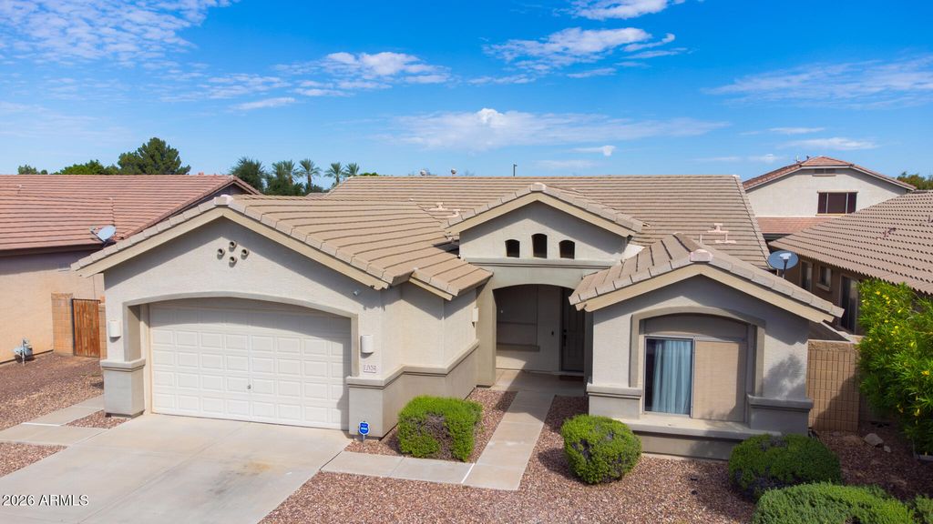 12528 W HIGHLAND Avenue, Litchfield Park, AZ 85340 — photo 4