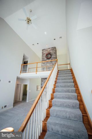 7 SLITTING MILL RD, Glen Mills, PA 19342