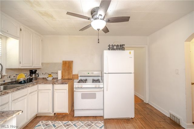 1842 Coronado Avenue, Youngstown, OH 44504