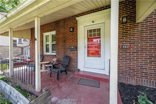 1842 Coronado Avenue, Youngstown, OH 44504