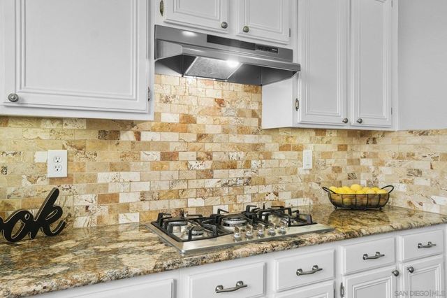 1380 Vista Sonrisa Ave., Chula Vista, CA 91913