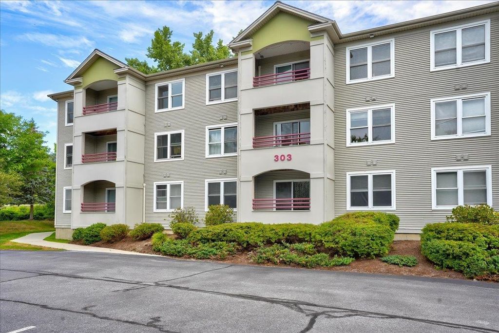 303 Lime Kiln Road, South Burlington, VT 05403
