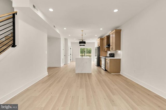 4924 7TH ST NW, Washington, DC 20011