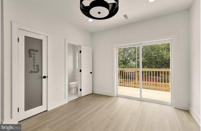 4924 7TH ST NW, Washington, DC 20011