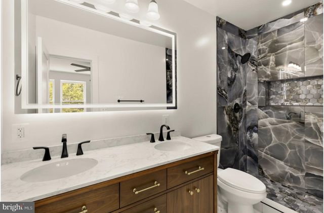 4924 7TH ST NW, Washington, DC 20011