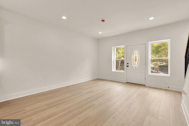 4924 7TH ST NW, Washington, DC 20011