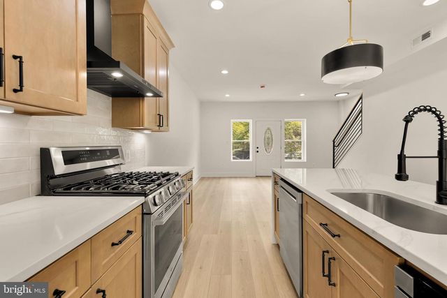 4924 7TH ST NW, Washington, DC 20011