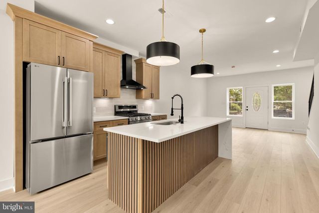 4924 7TH ST NW, Washington, DC 20011