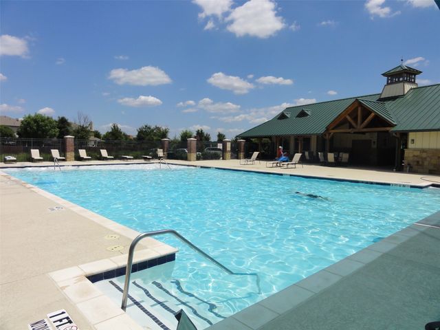 10801 Sexton Drive, Mckinney, TX 75072