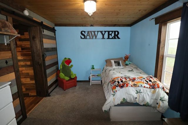 290 Sine Ln, Erin, TN 37061