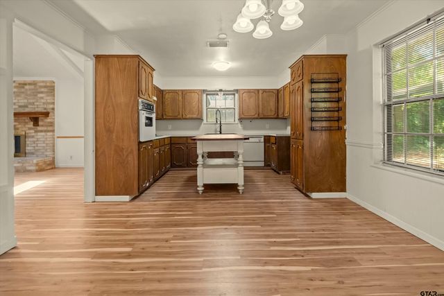 3833 Wakefield, Tyler, TX 75701