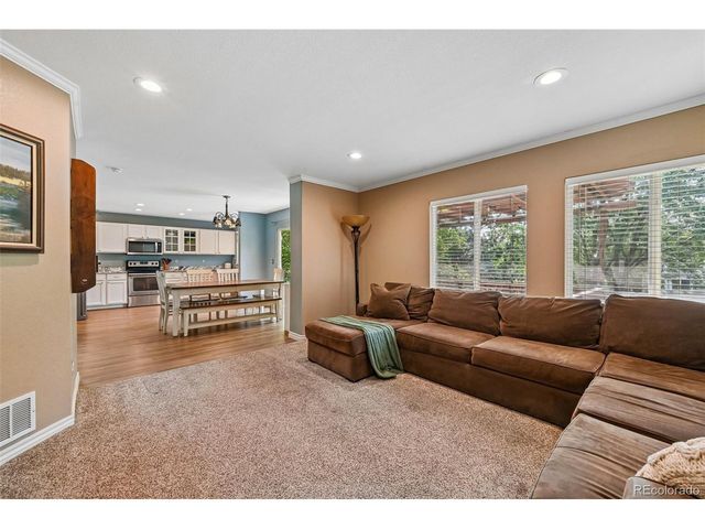 5277 S Malaya Way, Aurora, CO 80015