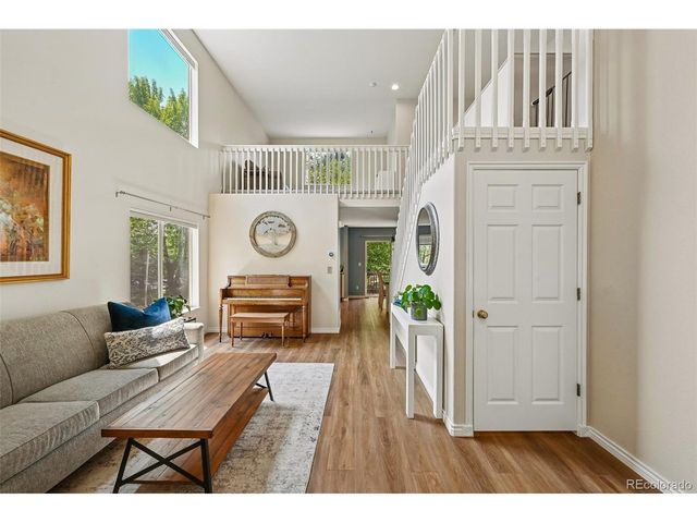 5277 S Malaya Way, Aurora, CO 80015