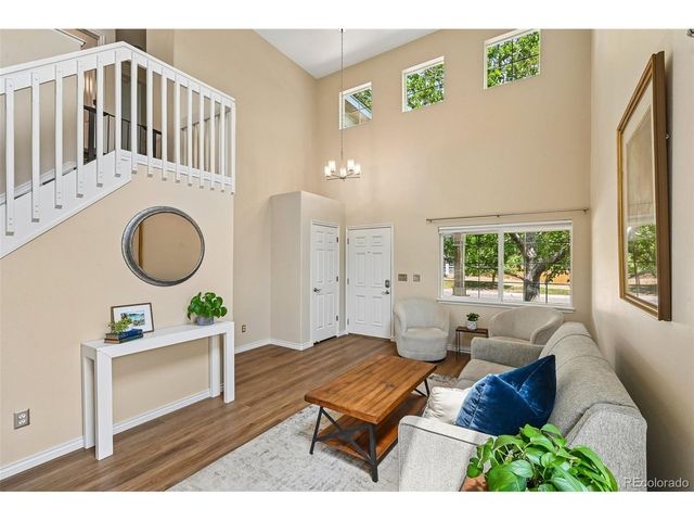 5277 S Malaya Way, Aurora, CO 80015