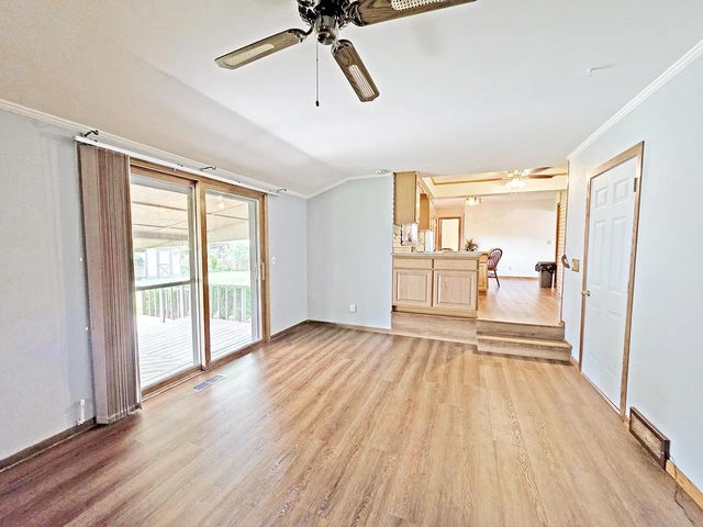 751 N Wright Road, Janesville, WI 53546
