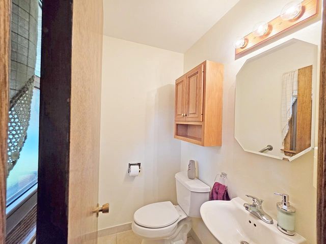 751 N Wright Road, Janesville, WI 53546