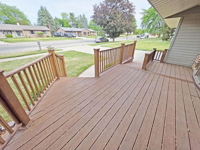 751 N Wright Road, Janesville, WI 53546