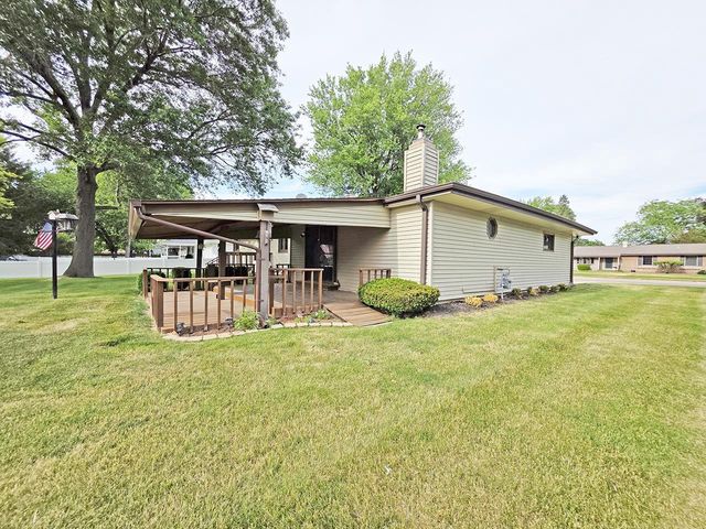 751 N Wright Road, Janesville, WI 53546
