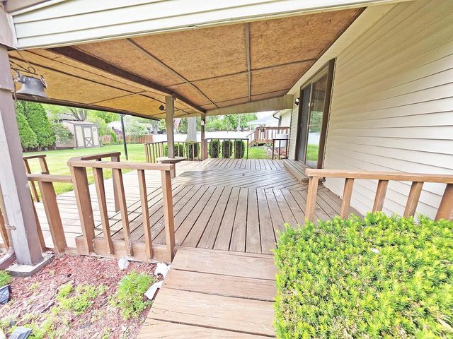 751 N Wright Road, Janesville, WI 53546