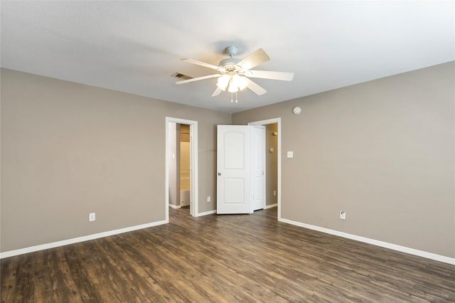 17818 Bullis Gap Drive, Hockley, TX 77447