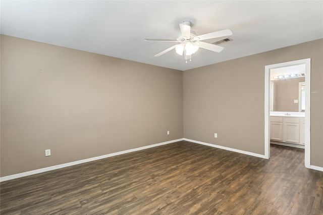 17818 Bullis Gap Drive, Hockley, TX 77447