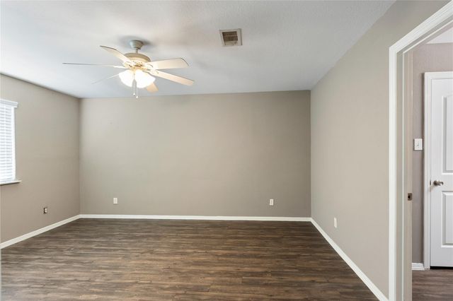17818 Bullis Gap Drive, Hockley, TX 77447