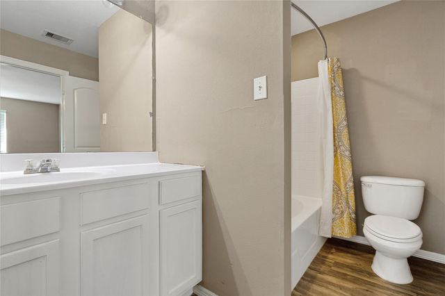 17818 Bullis Gap Drive, Hockley, TX 77447
