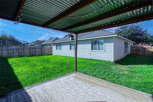 17818 Bullis Gap Drive, Hockley, TX 77447