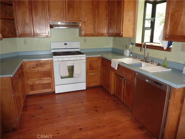 21531 Sawpit Canyon Road, Cedarpines Park, CA 92322