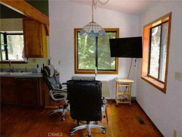 21531 Sawpit Canyon Road, Cedarpines Park, CA 92322