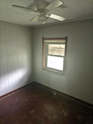 811 E Como Avenue, Columbus, OH 43224