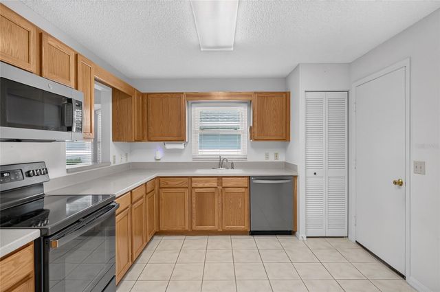 9153 SW 91ST TERRACE, Ocala, FL 34481
